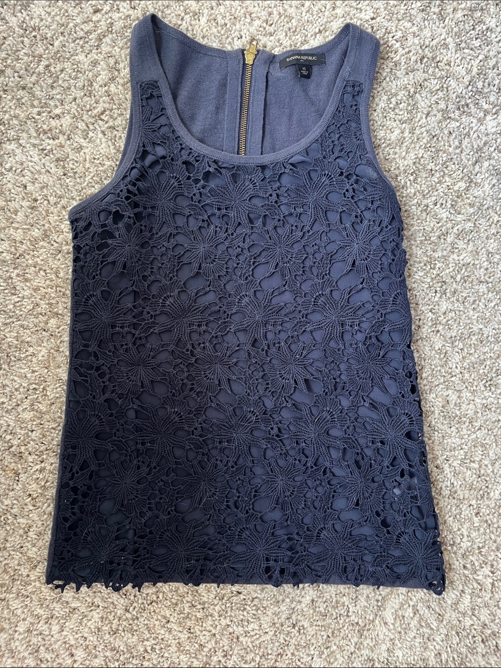 🆕 Banana Republic Top